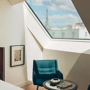 Wallace - Orso Hotel