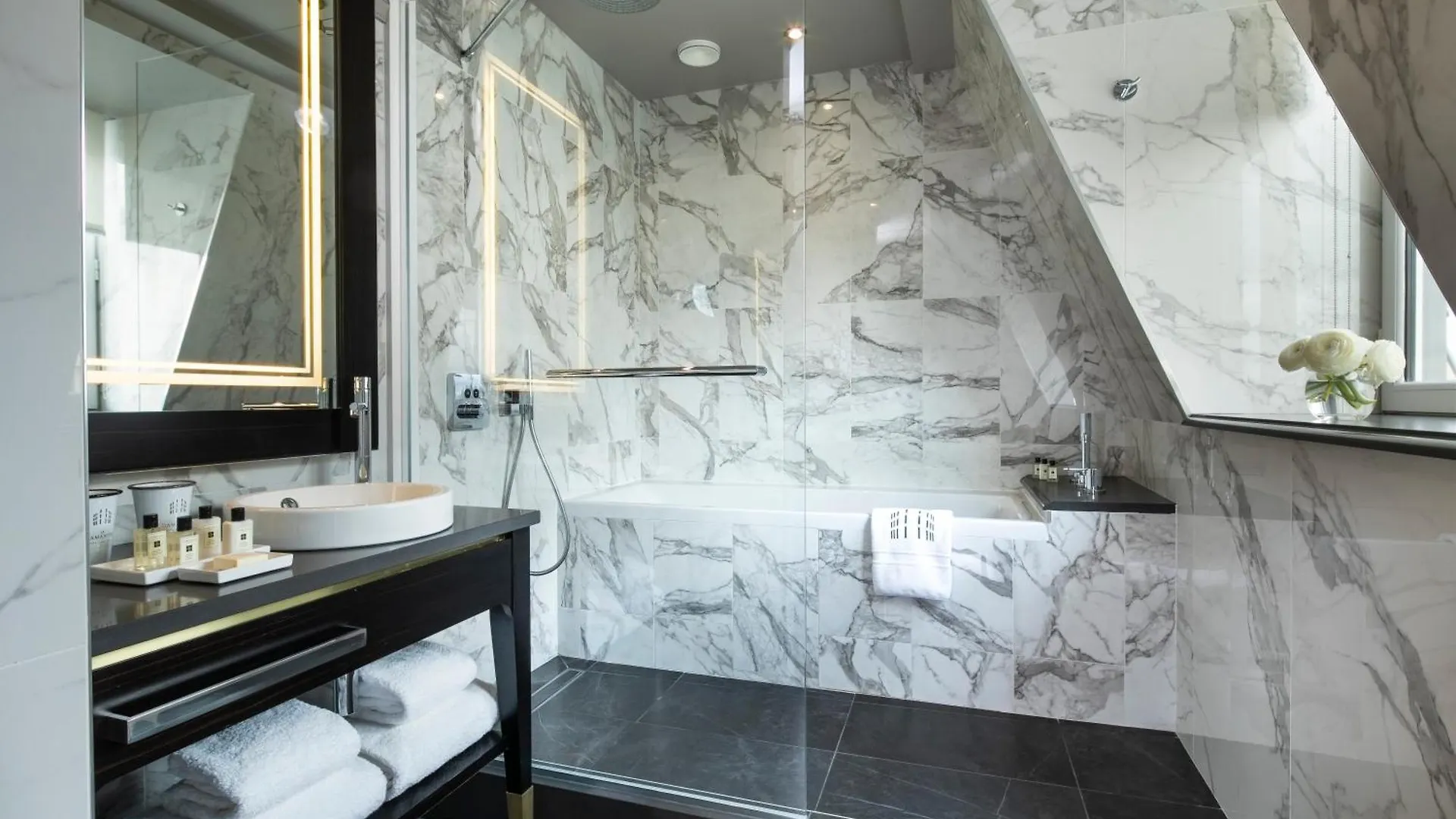 Le Damantin Hôtel&Spa Paris Hotel