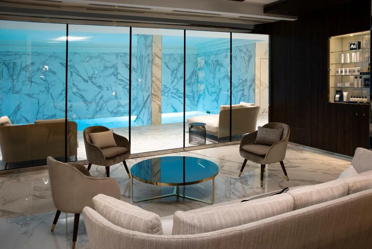 Le Damantin Hotel & Spa Paris France