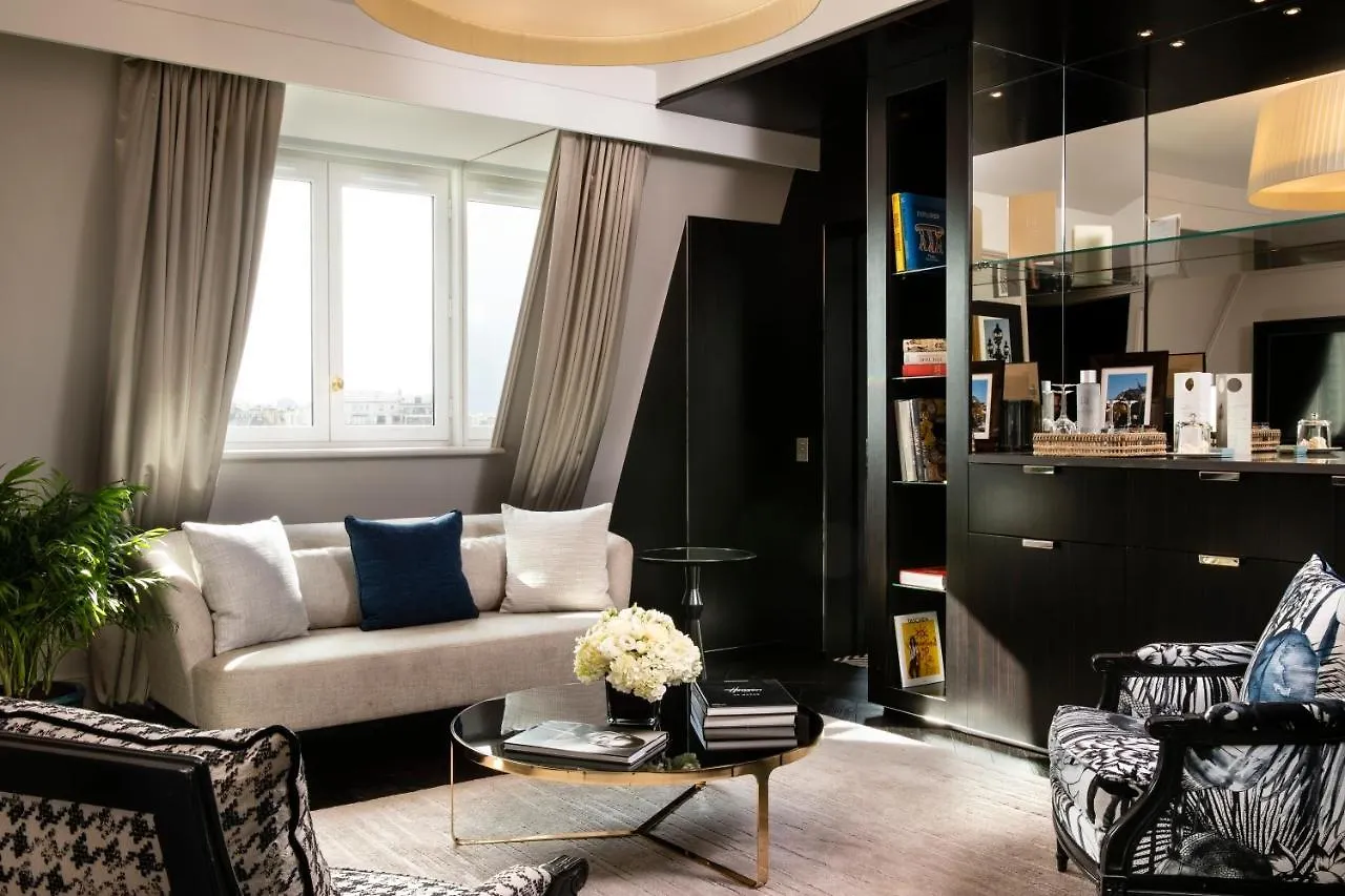 *****  Le Damantin Hotel & Spa Paris France
